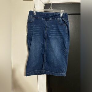 Be Girl elastic waist band skirt